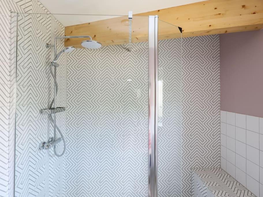 Spacious 1-Bed Apartment With Super King Or Twin In Central Charlbury, Cotswolds Exteriör bild